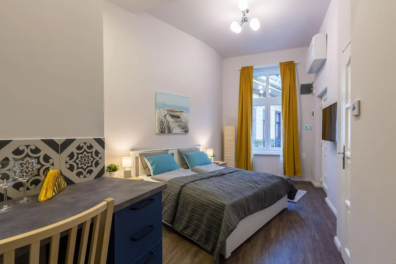 בודפשט Luxury Central Home Next To The Fashion Str. 0*,  הונגריה