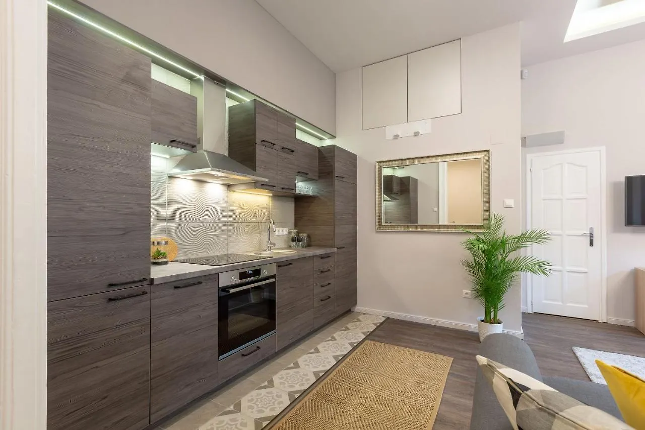 דירה בודפשט Luxury Central Home Next To The Fashion Str. הונגריה